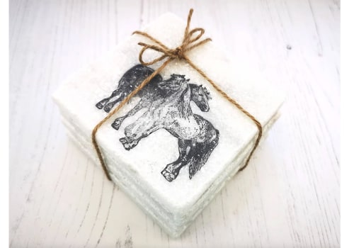 Color and Material Choices for Personalized Horse Gifts